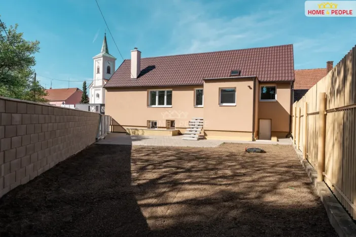 Prodej rodinného domu, Zakřany, 234 m2