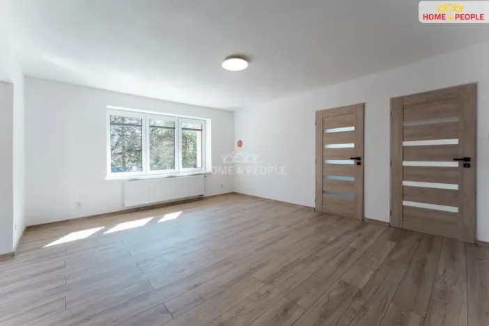 Prodej rodinného domu, Zakřany, 234 m2