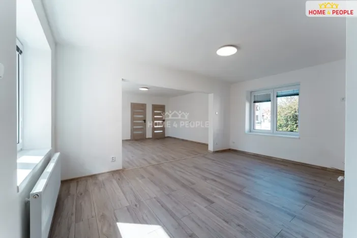 Prodej rodinného domu, Zakřany, 234 m2