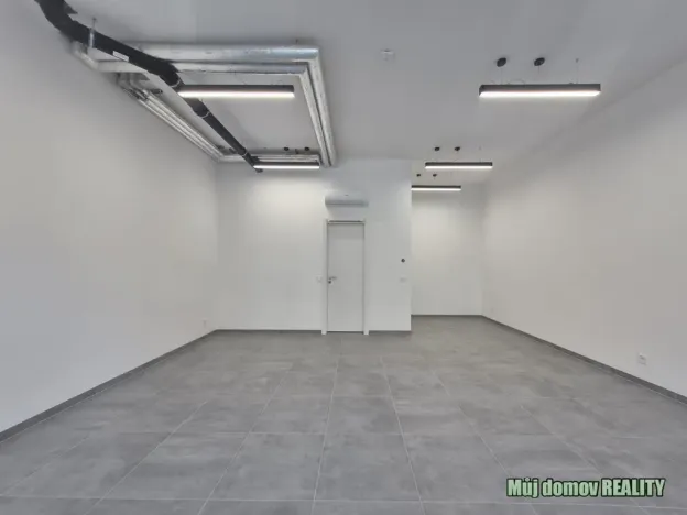 Pronájem obchodního prostoru, Praha - Žižkov, Hartigova, 53 m2