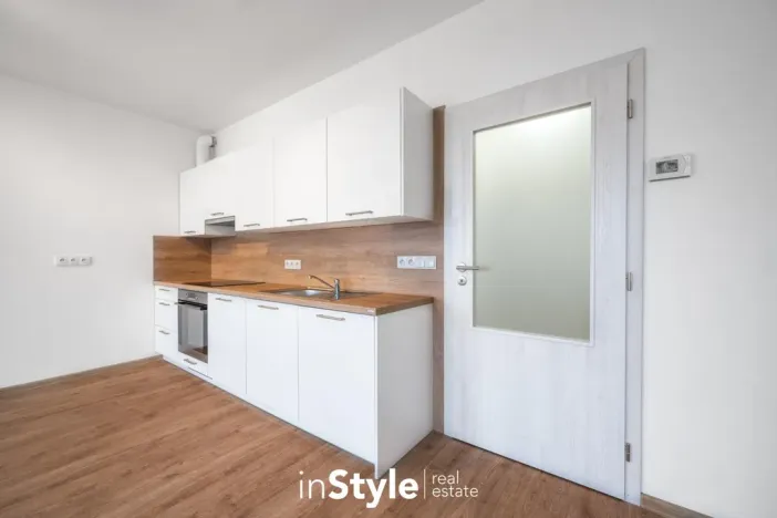 Pronájem bytu 1+kk, Uherské Hradiště, Zahrádky, 37 m2