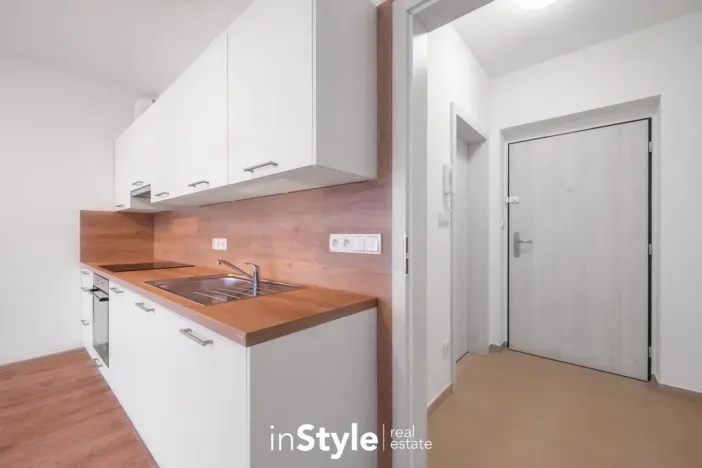 Pronájem bytu 1+kk, Uherské Hradiště, Zahrádky, 37 m2