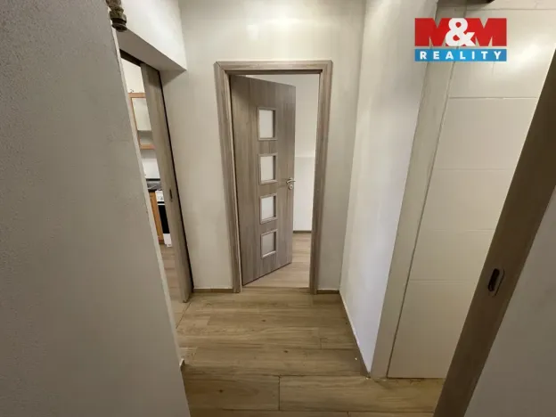 Pronájem bytu 2+kk, Ústí nad Labem - Ústí nad Labem-centrum, Bělehradská, 34 m2