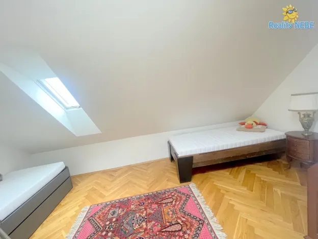 Pronájem bytu 3+kk, Praha - Smíchov, Zborovská, 93 m2