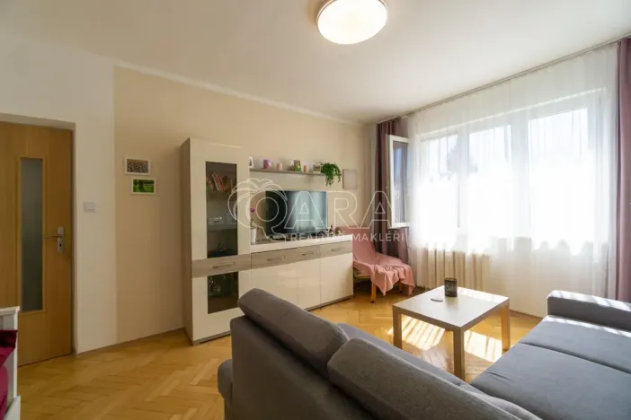 Prodej bytu 2+1, Praha - Malešice, Káranská, 52 m2