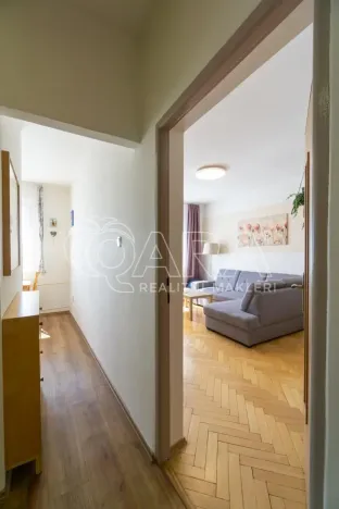 Prodej bytu 2+1, Praha - Malešice, Káranská, 52 m2