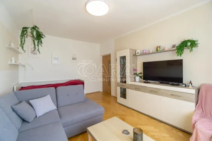 Prodej bytu 2+1, Praha - Malešice, Káranská, 52 m2
