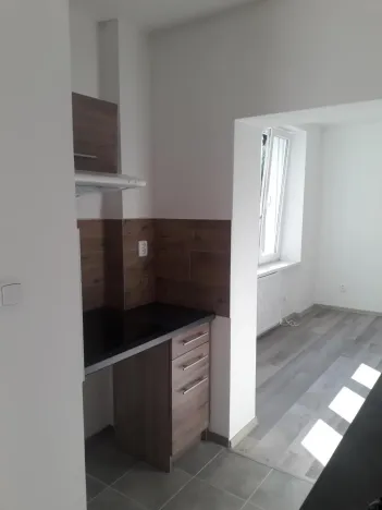 Pronájem bytu 1+1, Brno - Královo Pole, Skácelova, 35 m2