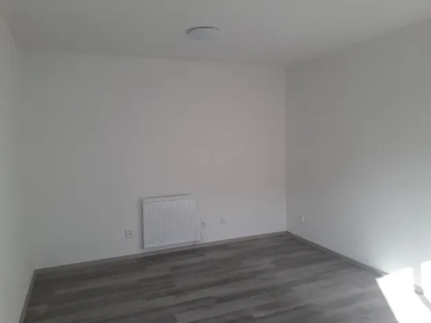Pronájem bytu 1+1, Brno - Královo Pole, Skácelova, 35 m2