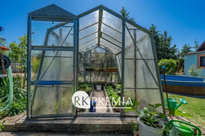 Prodej zahrady, Novosedlice, 476 m2
