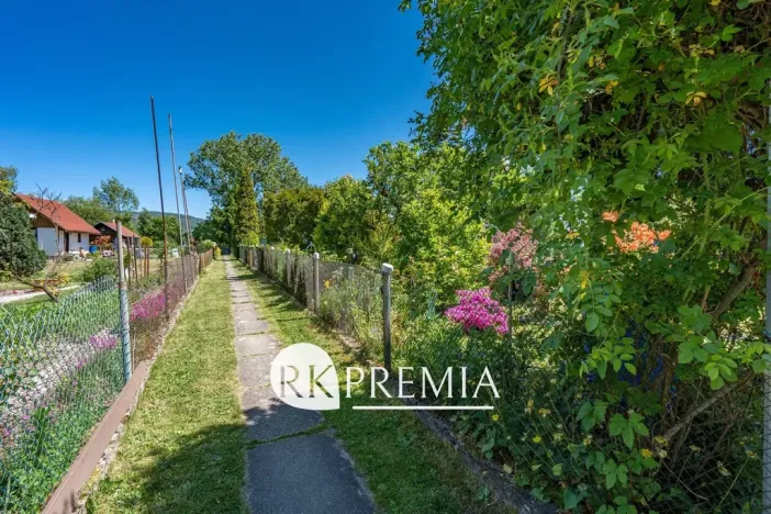 Prodej zahrady, Novosedlice, 476 m2