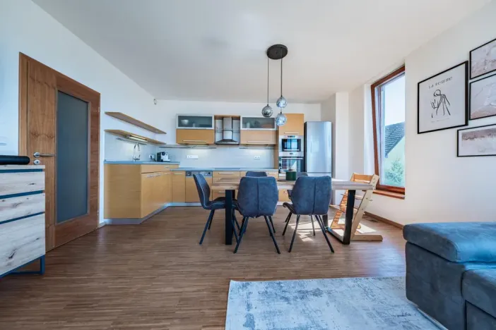 Prodej bytu 3+kk, Praha - Štěrboholy, Ústřední, 76 m2