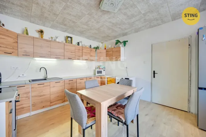 Prodej rodinného domu, Louka, 220 m2