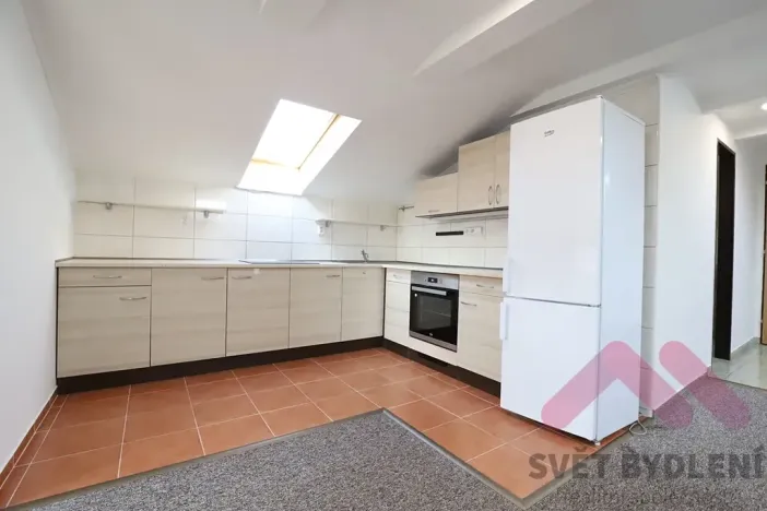 Pronájem bytu 2+1, Praha - Slivenec, Pod rybníkem, 48 m2