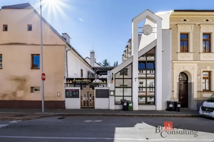 Prodej restaurace, České Budějovice - České Budějovice 7, Lidická tř., 200 m2