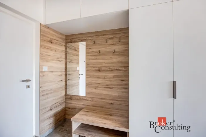 Pronájem bytu 1+kk, Plzeň - Východní Předměstí, Kartónová, 38 m2