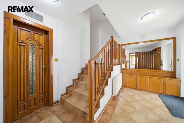 Prodej rodinného domu, Odrava, 410 m2