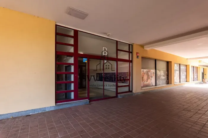 Prodej bytu 2+kk, Praha - Hlubočepy, Trnkovo náměstí, 43 m2