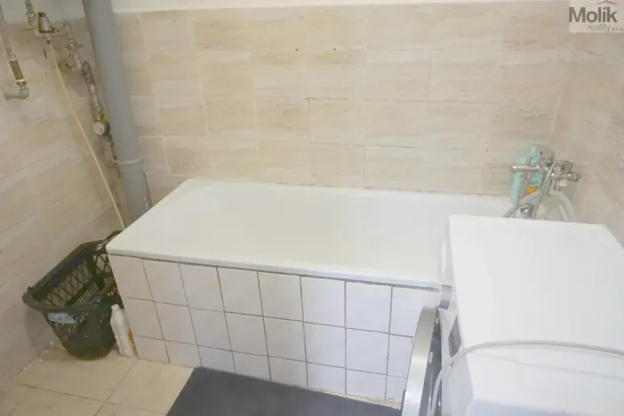 Prodej bytu 2+kk, Louny, Poděbradova, 51 m2