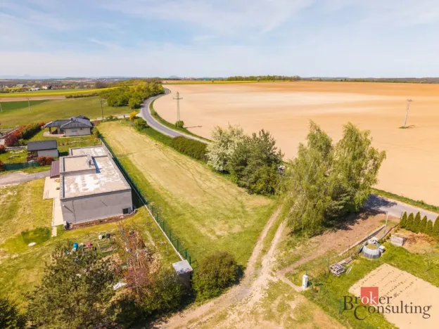 Prodej pozemku pro bydlení, Střemy - Jenichov, 2357 m2