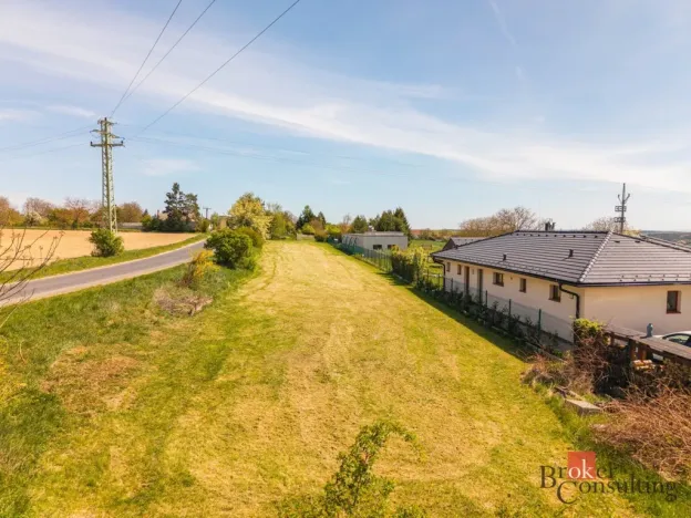 Prodej pozemku pro bydlení, Střemy - Jenichov, 2357 m2