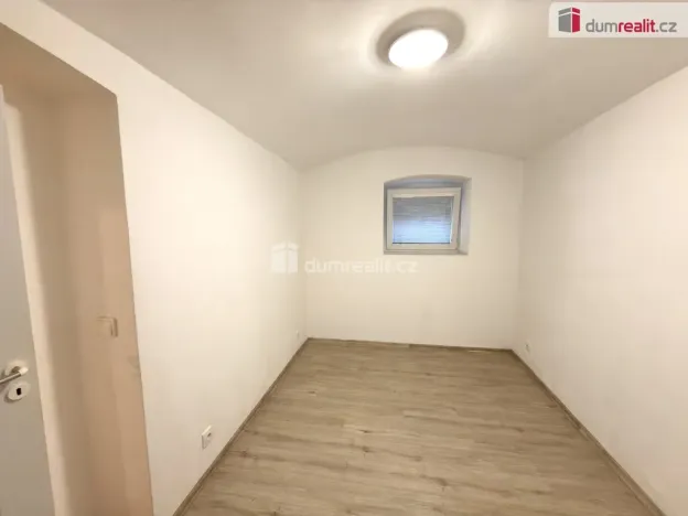 Pronájem bytu 3+kk, Ústí nad Labem - Ústí nad Labem-centrum, Elišky Krásnohorské, 60 m2