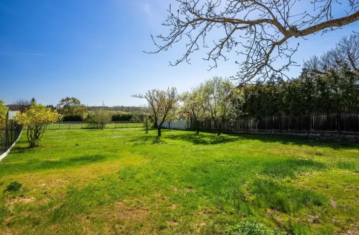 Prodej pozemku pro bydlení, Vysoký Újezd, V Chaloupkách, 970 m2