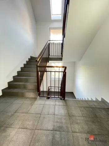 Prodej bytu 2+kk, Králův Dvůr, Popelky Biliánové, 54 m2