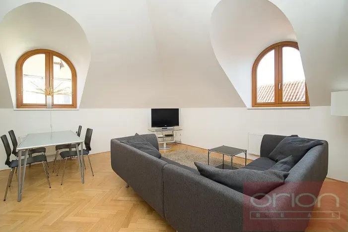 Pronájem bytu 3+kk, Praha - Malá Strana, Vlašská, 75 m2