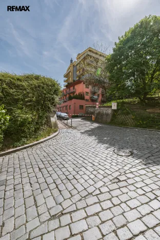 Pronájem bytu 1+kk, Praha - Břevnov, Zúžená, 37 m2