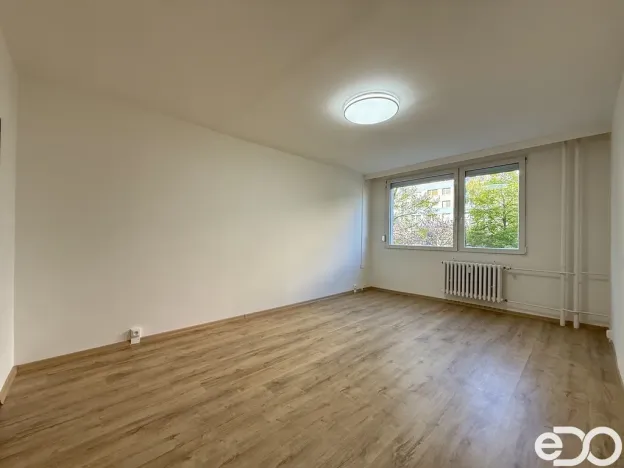 Pronájem bytu 3+kk, Praha, Metodějova, 63 m2