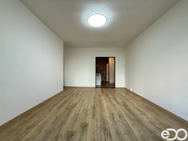 Pronájem bytu 3+kk, Praha, Metodějova, 63 m2