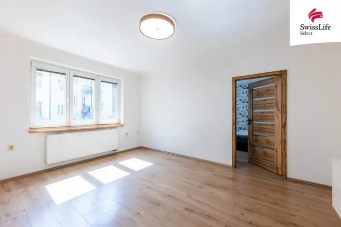 Prodej bytu 2+1, Plzeň, Tělocvičná, 53 m2