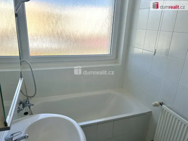 Prodej bytu 3+kk, Zruč nad Sázavou, náměstí Míru, 65 m2