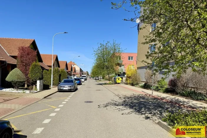 Pronájem bytu 2+kk, Brno - Slatina, 53 m2