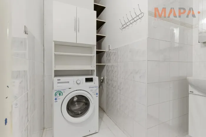 Prodej bytu 3+1, Praha - Prosek, Prosecká, 69 m2