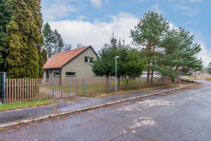 Prodej rodinného domu, Průhonice, U Motelu, 220 m2