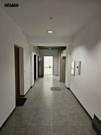 Pronájem obchodního prostoru, Praha - Žižkov, Vlkova, 50 m2
