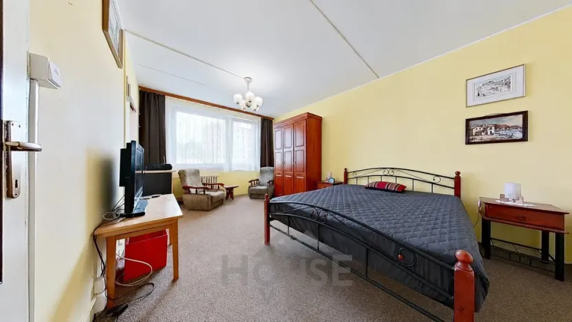 Prodej bytu 1+1, Praha - Háje, Matúškova, 30 m2