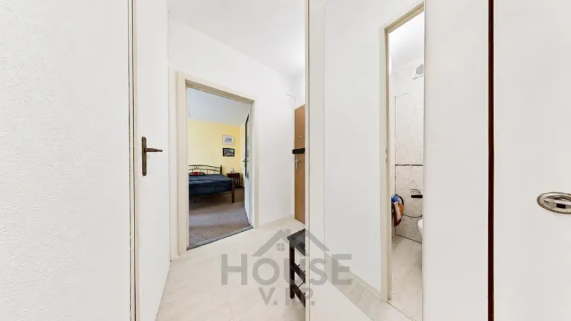 Prodej bytu 1+1, Praha - Háje, Matúškova, 30 m2