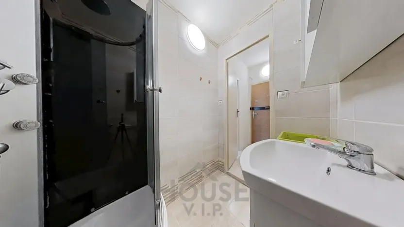 Prodej bytu 1+1, Praha - Háje, Matúškova, 30 m2
