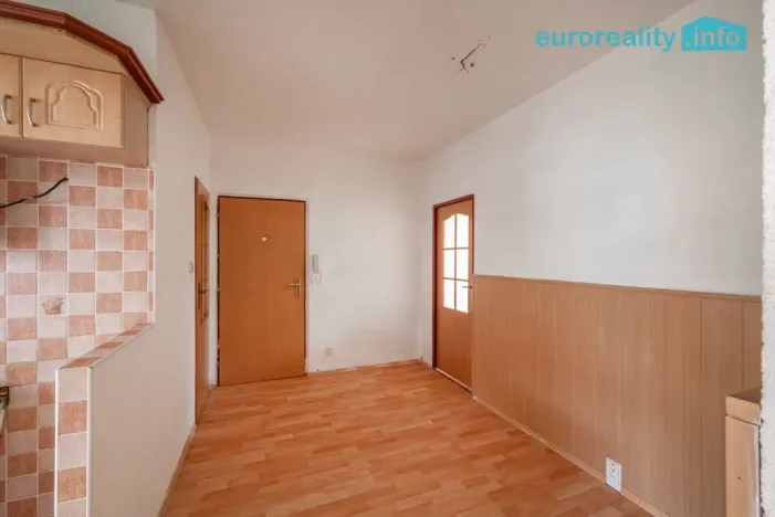 Prodej bytu 3+1, Vintířov, 69 m2