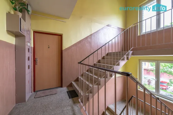 Prodej bytu 3+1, Vintířov, 69 m2