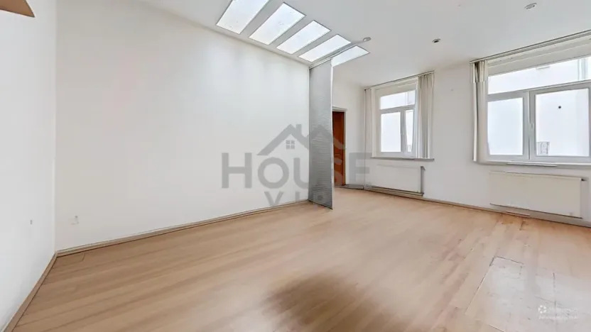 Prodej bytu 2+1, Praha - Žižkov, Jeronýmova, 63 m2
