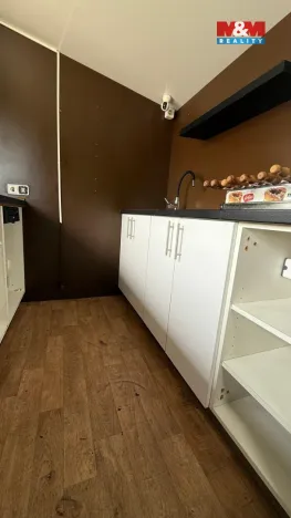 Prodej obchodního prostoru, Nový Jičín, Poděbradova, 6 m2