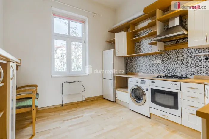 Pronájem bytu 2+1, Karlovy Vary, náměstí Dr. M. Horákové, 53 m2