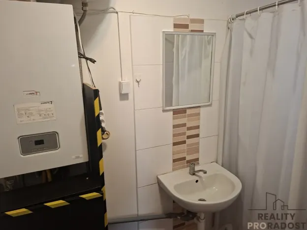 Pronájem skladu, Tuchlovice - Srby, 140 m2