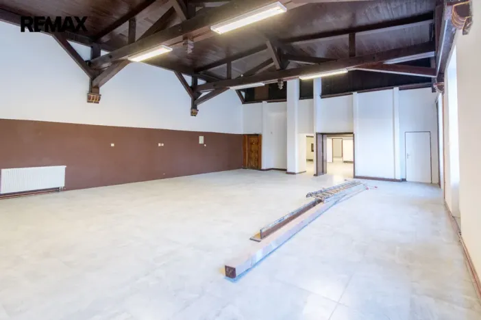 Pronájem obchodního prostoru, Hronov, Nádražní, 356 m2