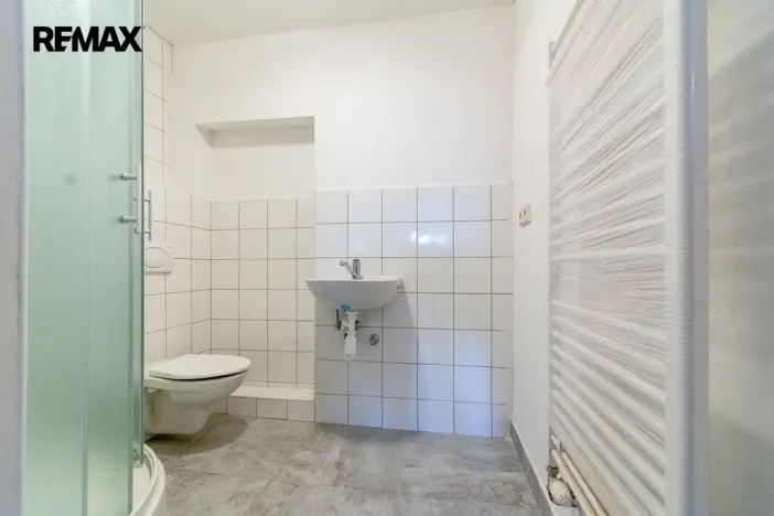 Pronájem obchodního prostoru, Hronov, Nádražní, 356 m2