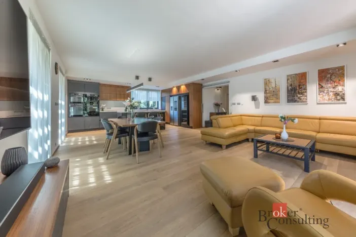 Prodej rodinného domu, Čelákovice - Sedlčánky, Matěje Koštíře, 220 m2